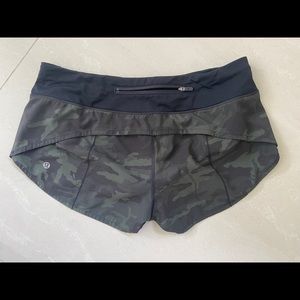 Lululemon speed up shorts 2.5